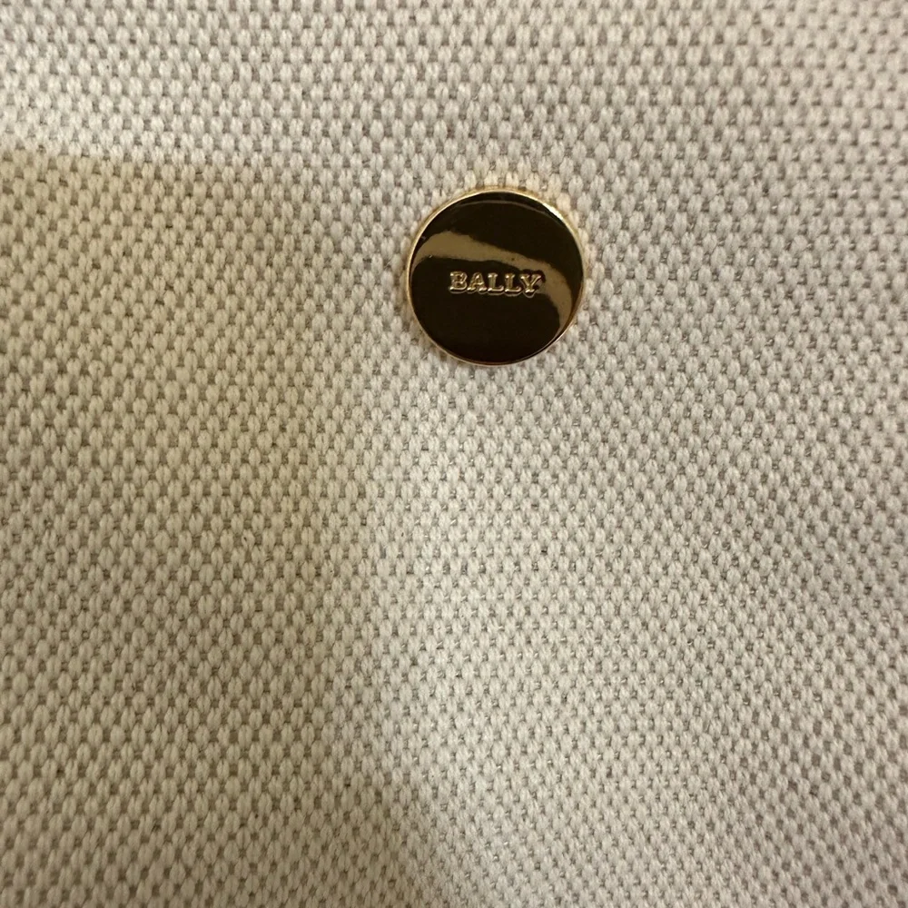 Bally Canvas Tote Bag - Picture 4 of 10